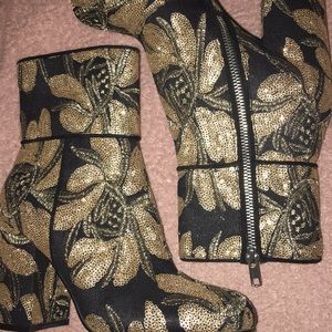 Metallic Ankle Boots / Booties NWOT